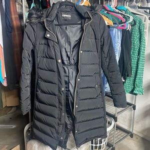 Black down puffer coat